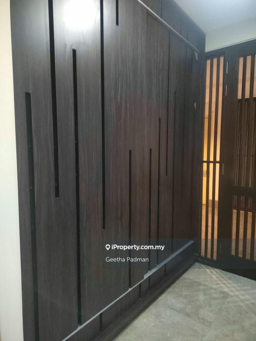 Luxury condominium for rent