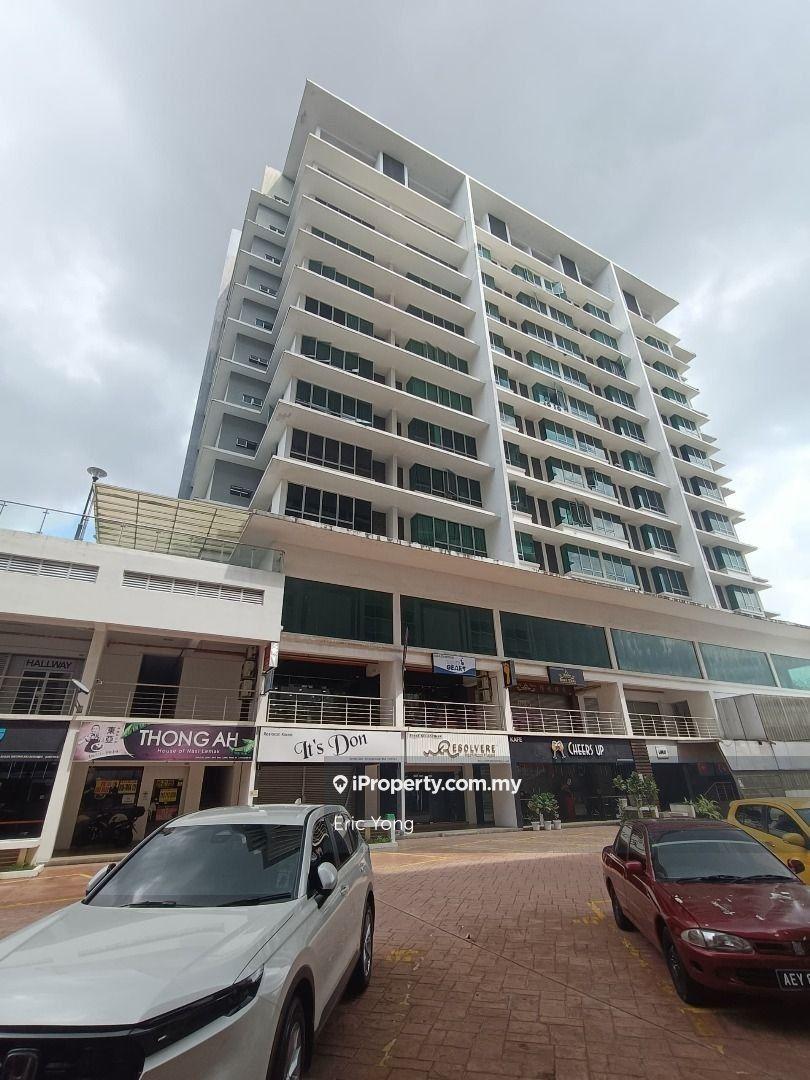 Akademik Suites @ Mount Austin