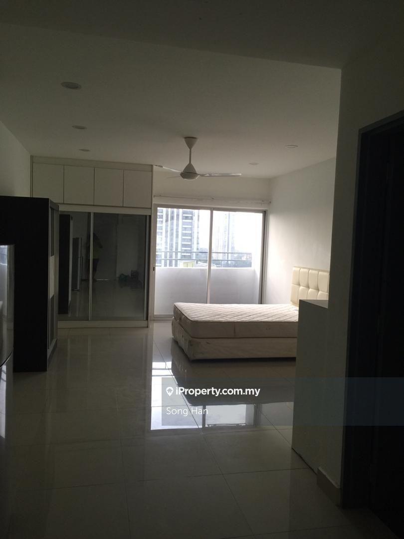 Domain 5 Fully Furnished Unit, Good furnish viewing anytime