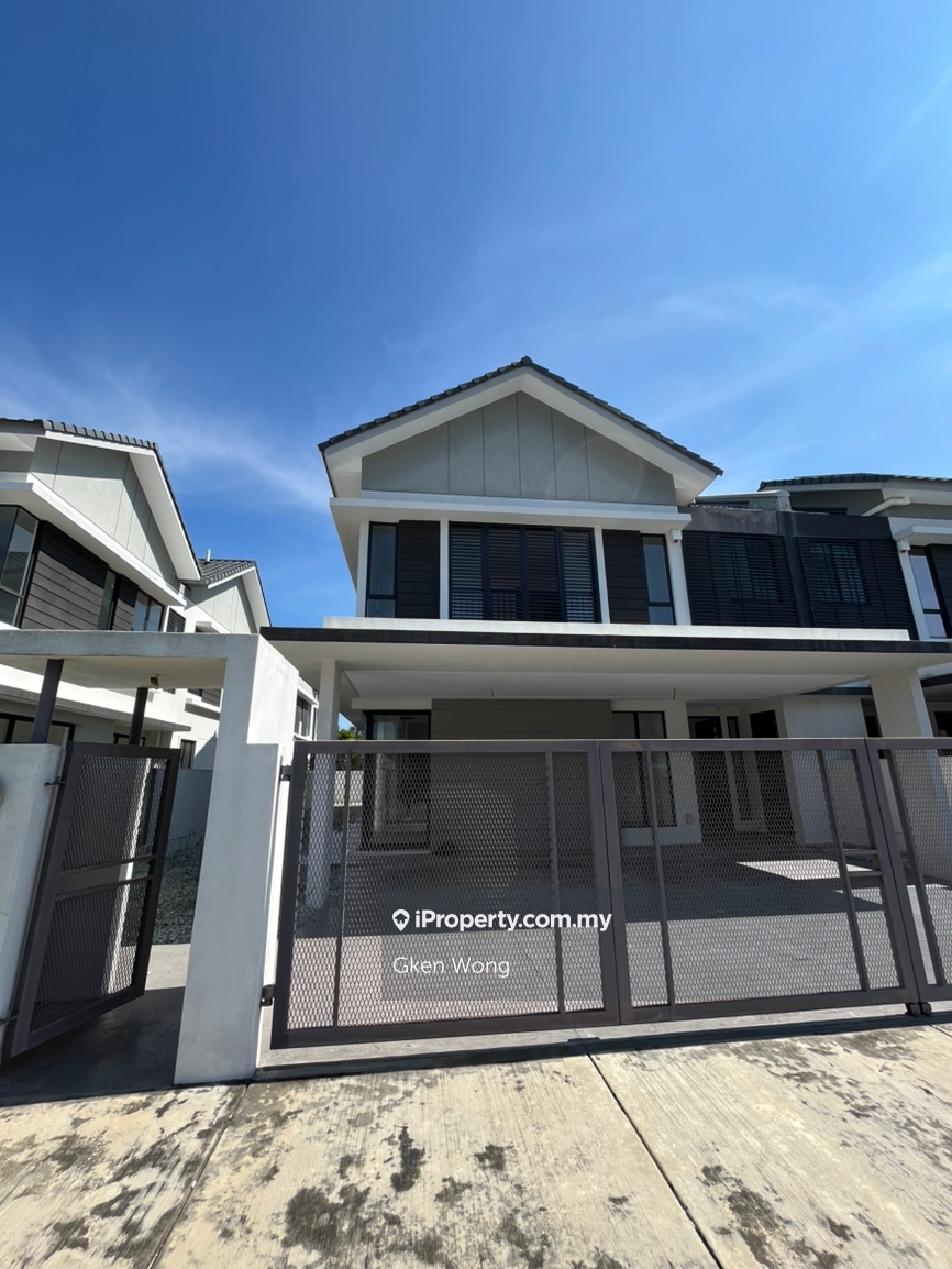 Brand New Reesia Elmina Semi D Below Market Value