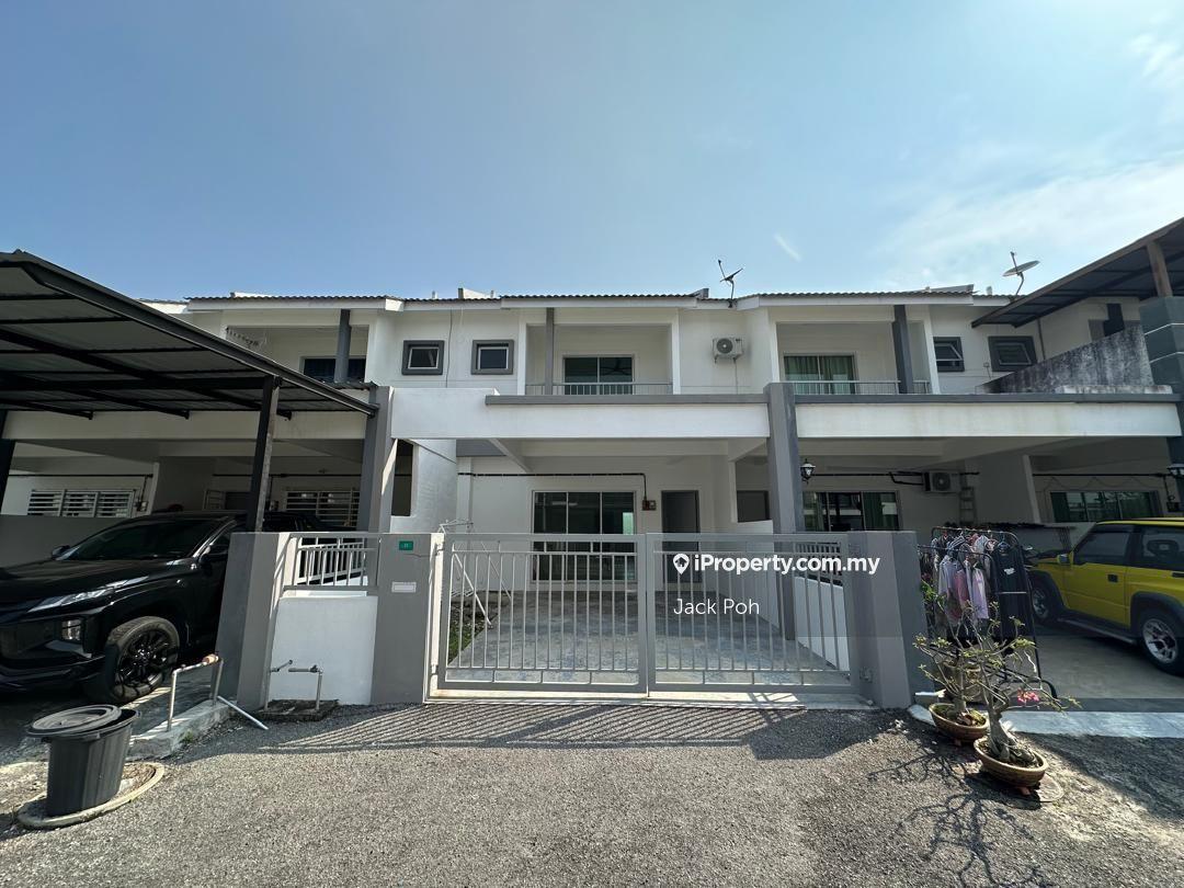 Freehold Double Storey Terrace at Medan Klebang Harmoni Chemor