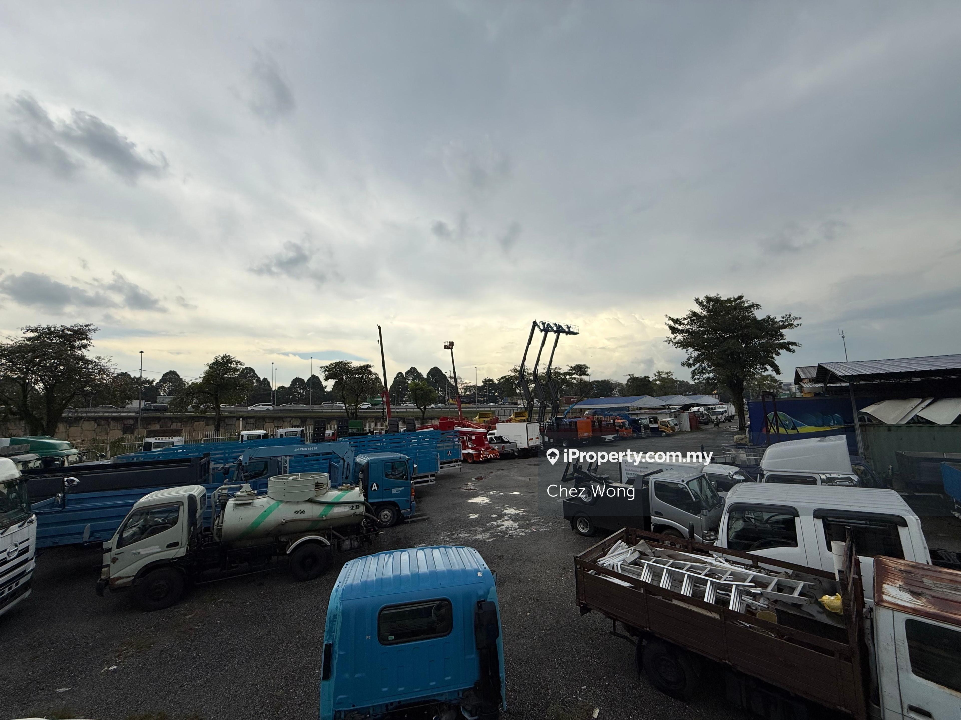 Kesas Highway Frontage 33,000 sqft Land in Kota Kemunig Lorry Parking 