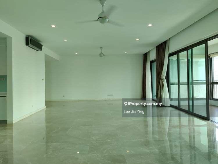 Limited. High floor KLCC and palace view. Spacious and bright.