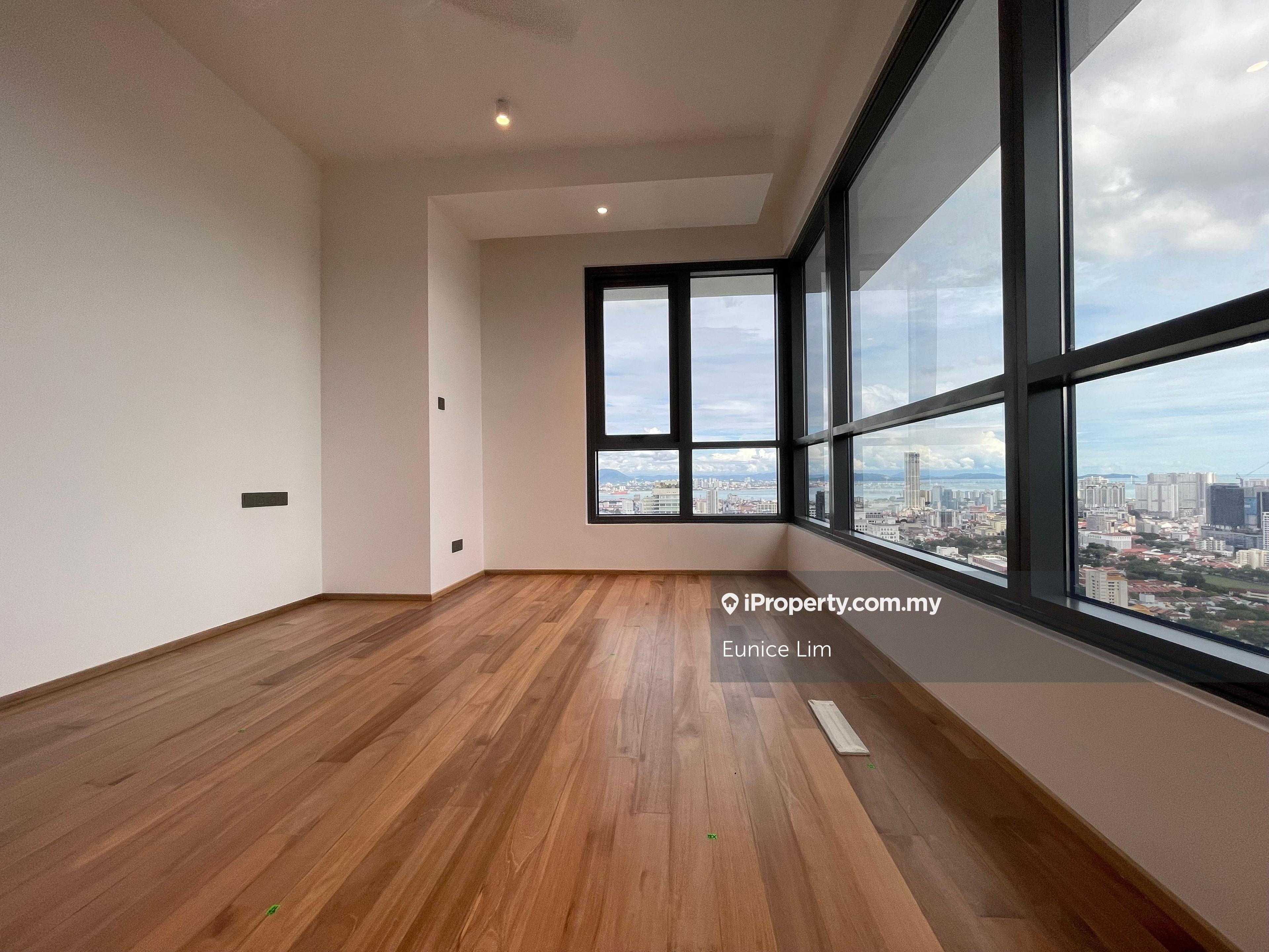 High floor nice seaview and city view