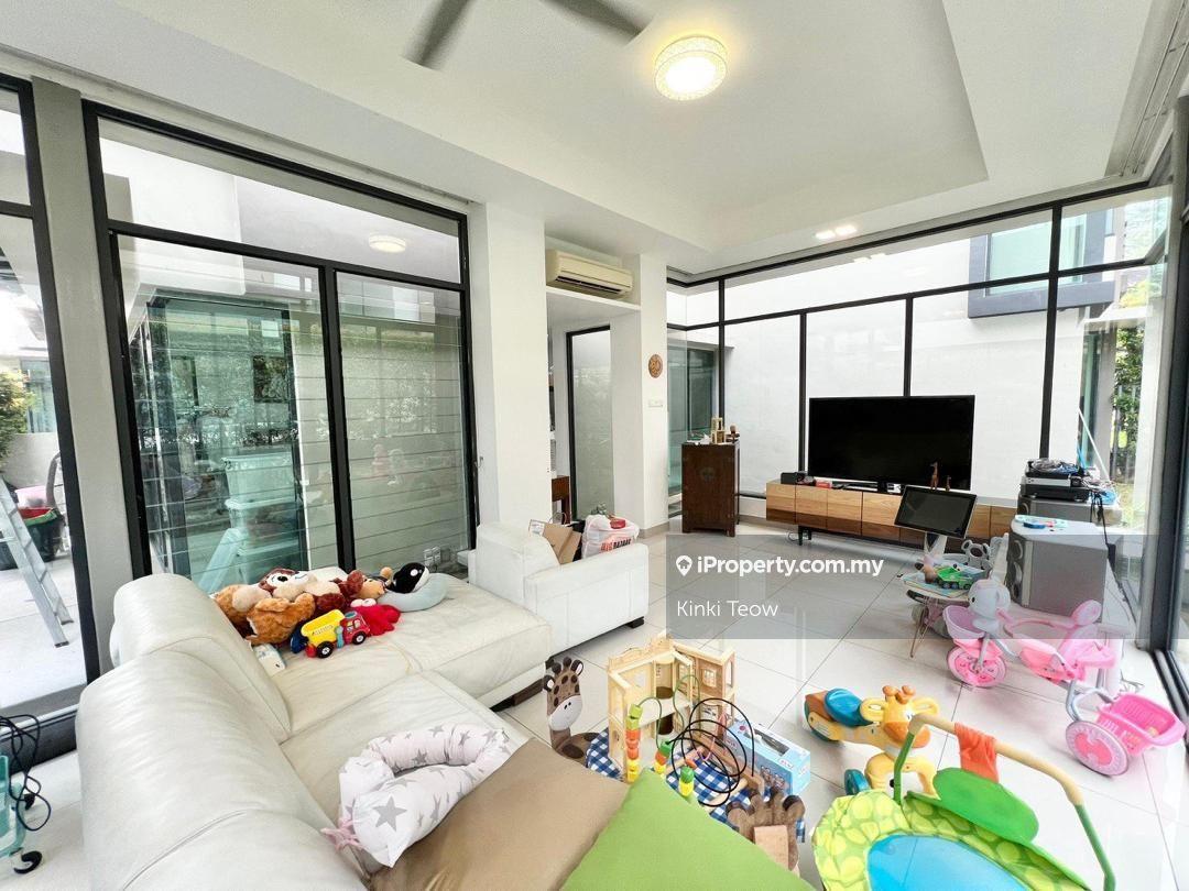 Leisure Farm 2 Storey Semi Detached House