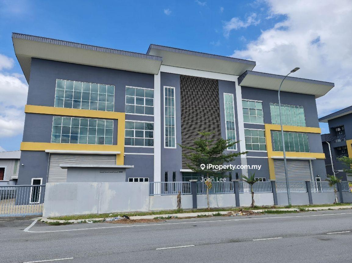 Semi-D Factory For Rent In Olak Lempit Industrial Area