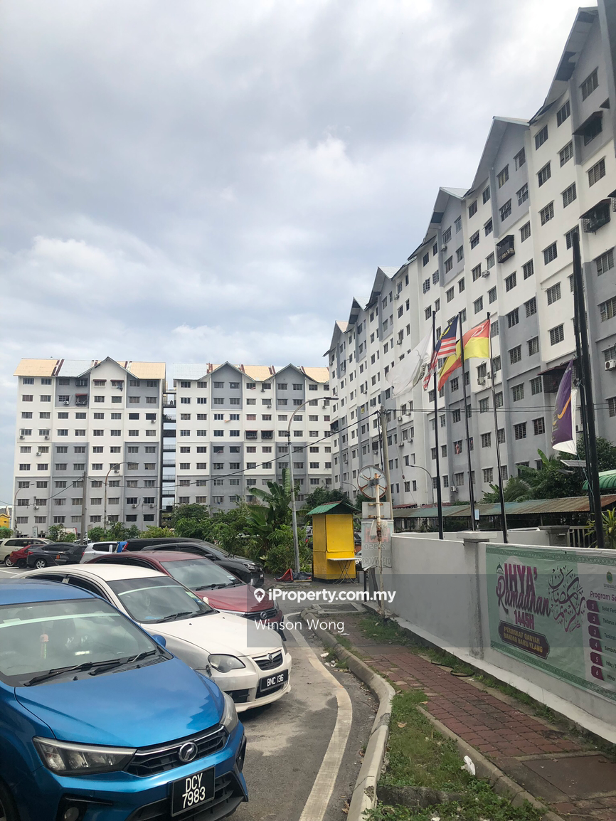 Bandar Baru Klang - Mawar Apartment