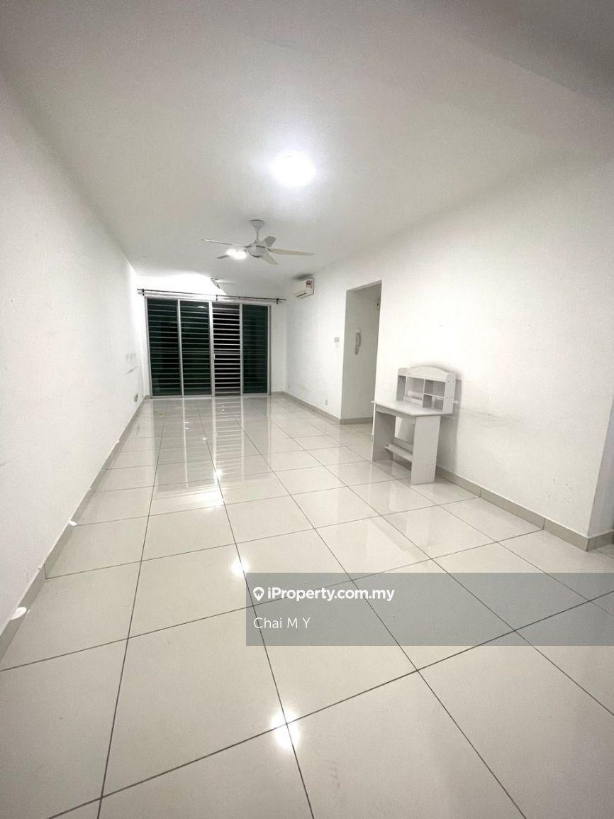 Big build up with affortable price, freehold, near forest & fresh air