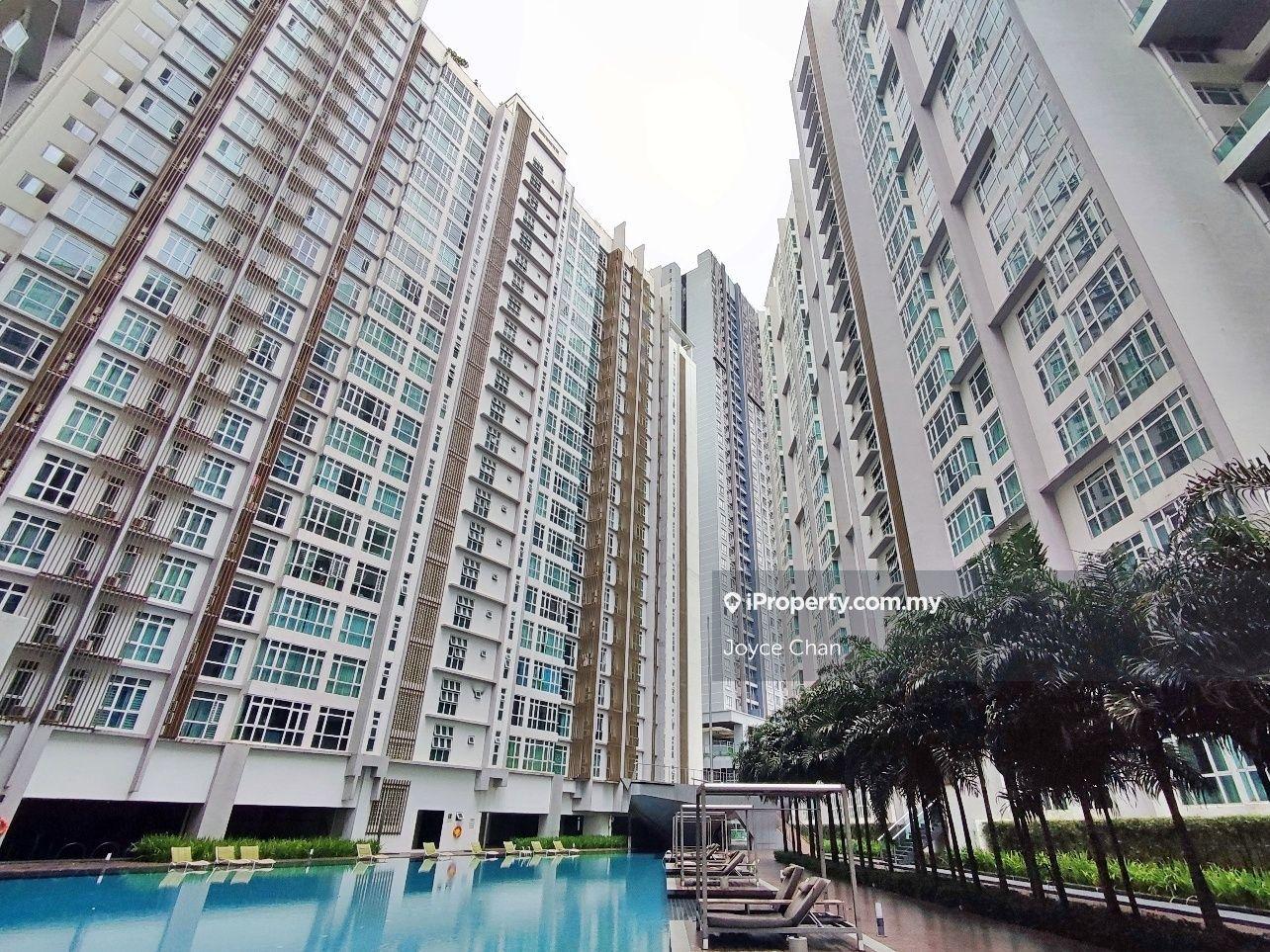 Freehold SOHO in Central Residence @ Suria Sungai Besi, KL