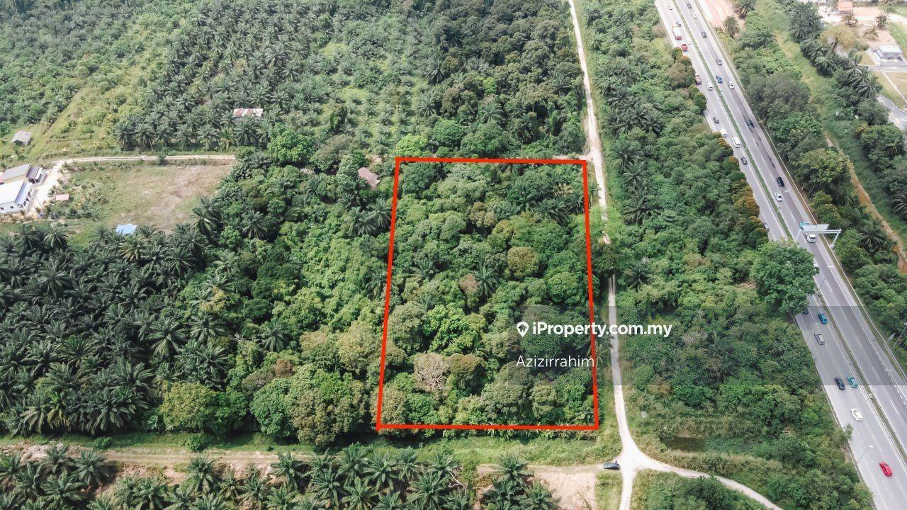 2.15 ekar Tanah Pertanian berdekatan Bypass Dengkil