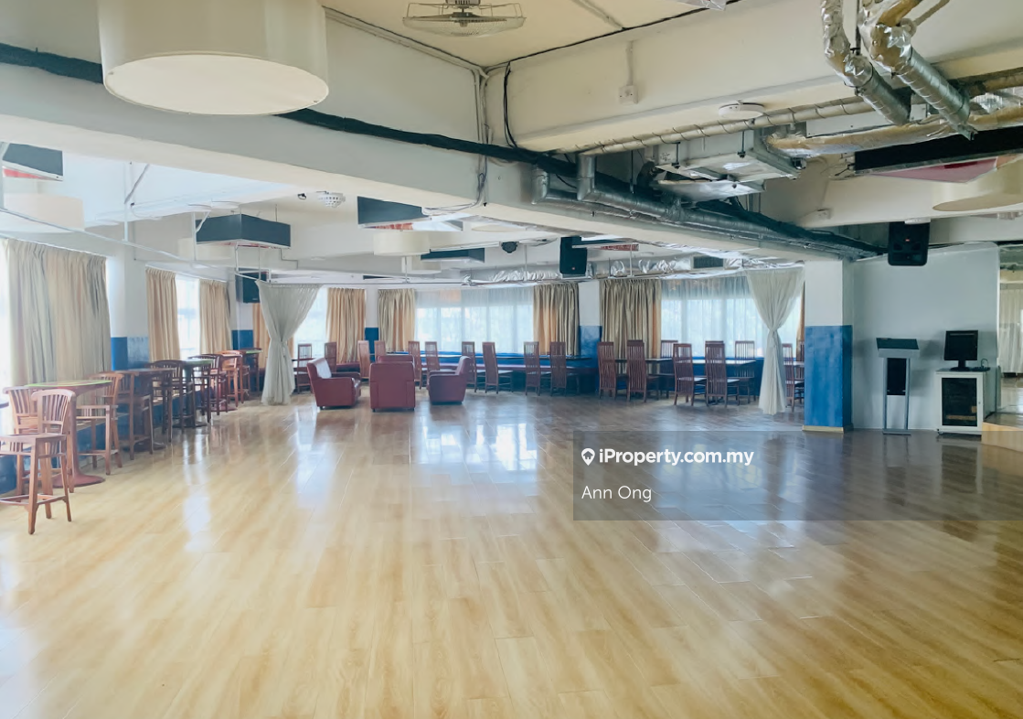 Shop/Office at Subang Jaya For Rent