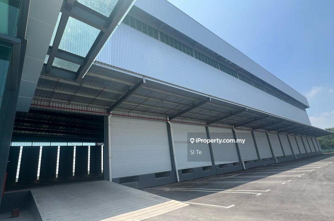 New warehouse for rent