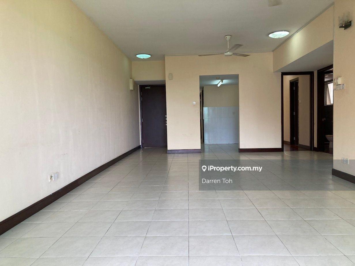 IOI Puteri Palma Golf Condo For Sale