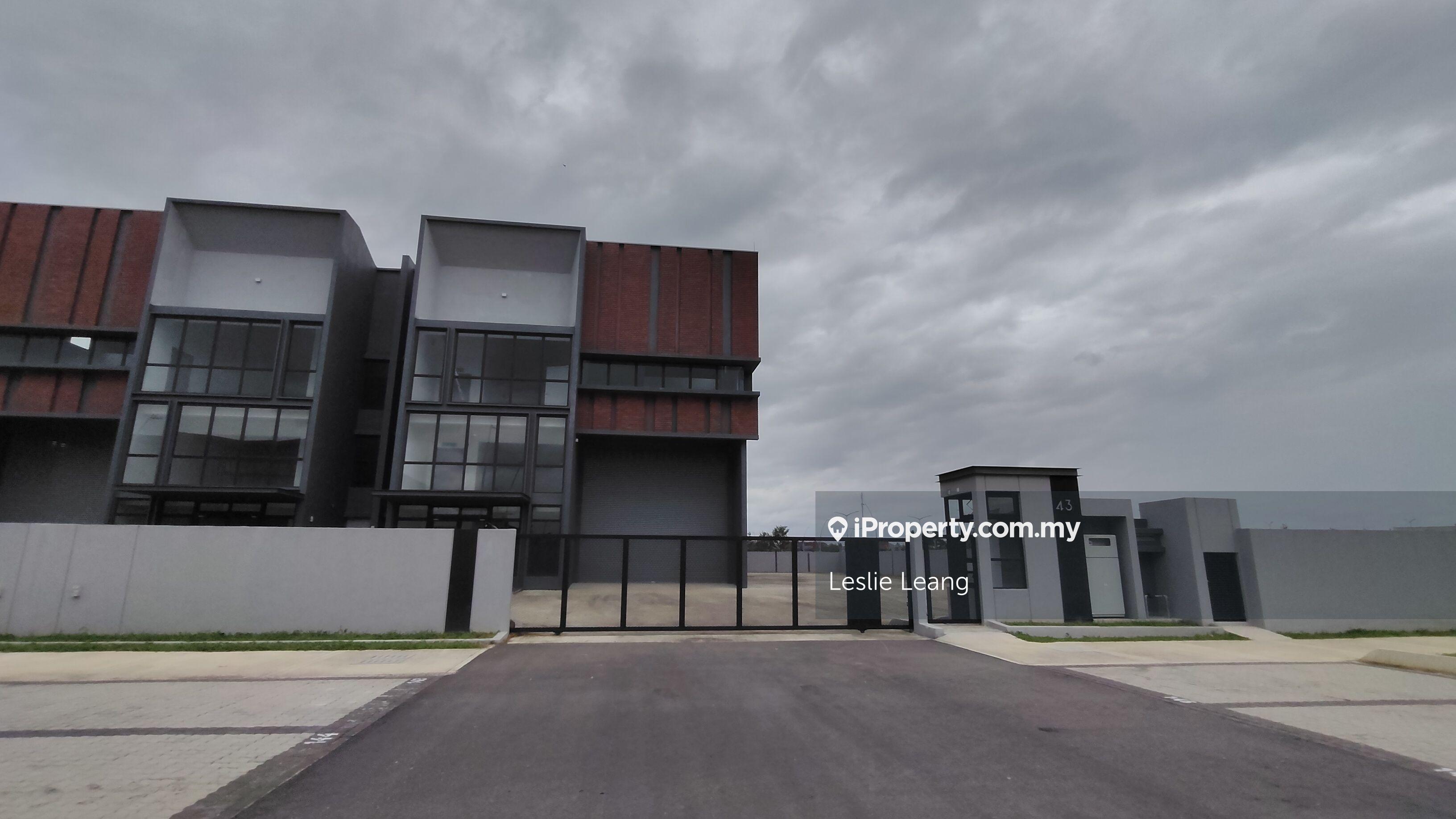 Brand New Factory At Elmina Business Park For Rent