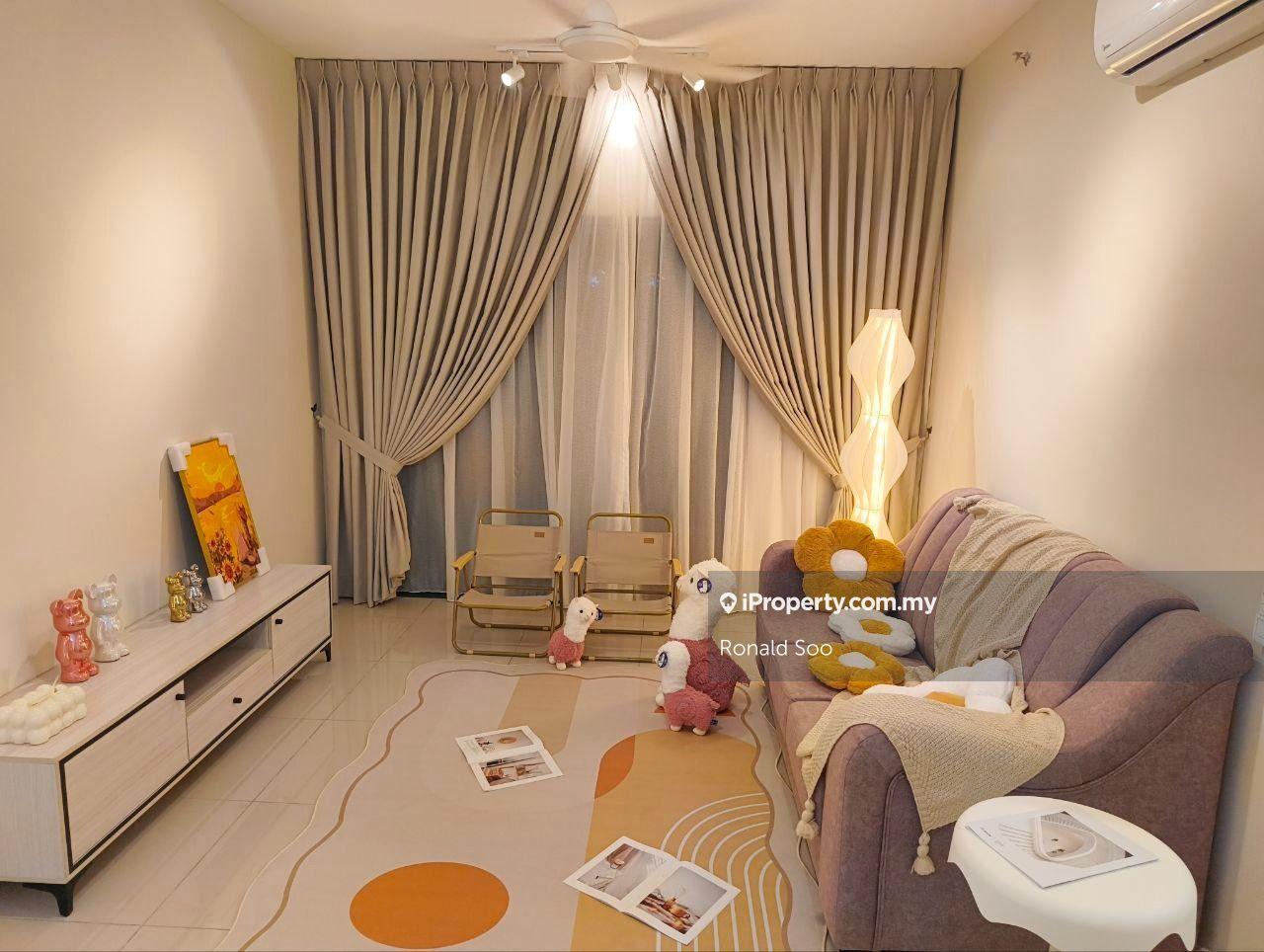 Move in Ready 3 Bed 2 Bath Unit, Near MRT Damansara Perdana Cute Unit