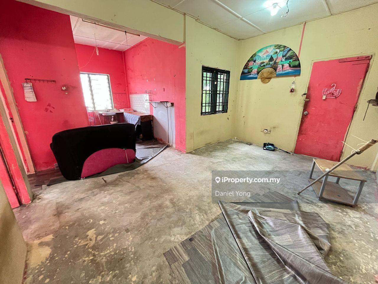 Skudai Pulai Merak Flat 2 bedroom