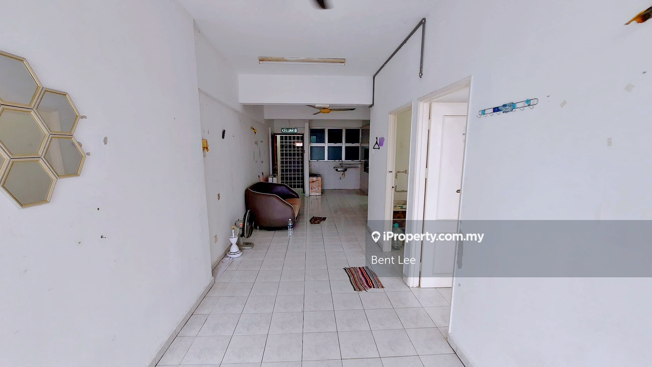 Bj Court @ Bukit Jambul For Rent