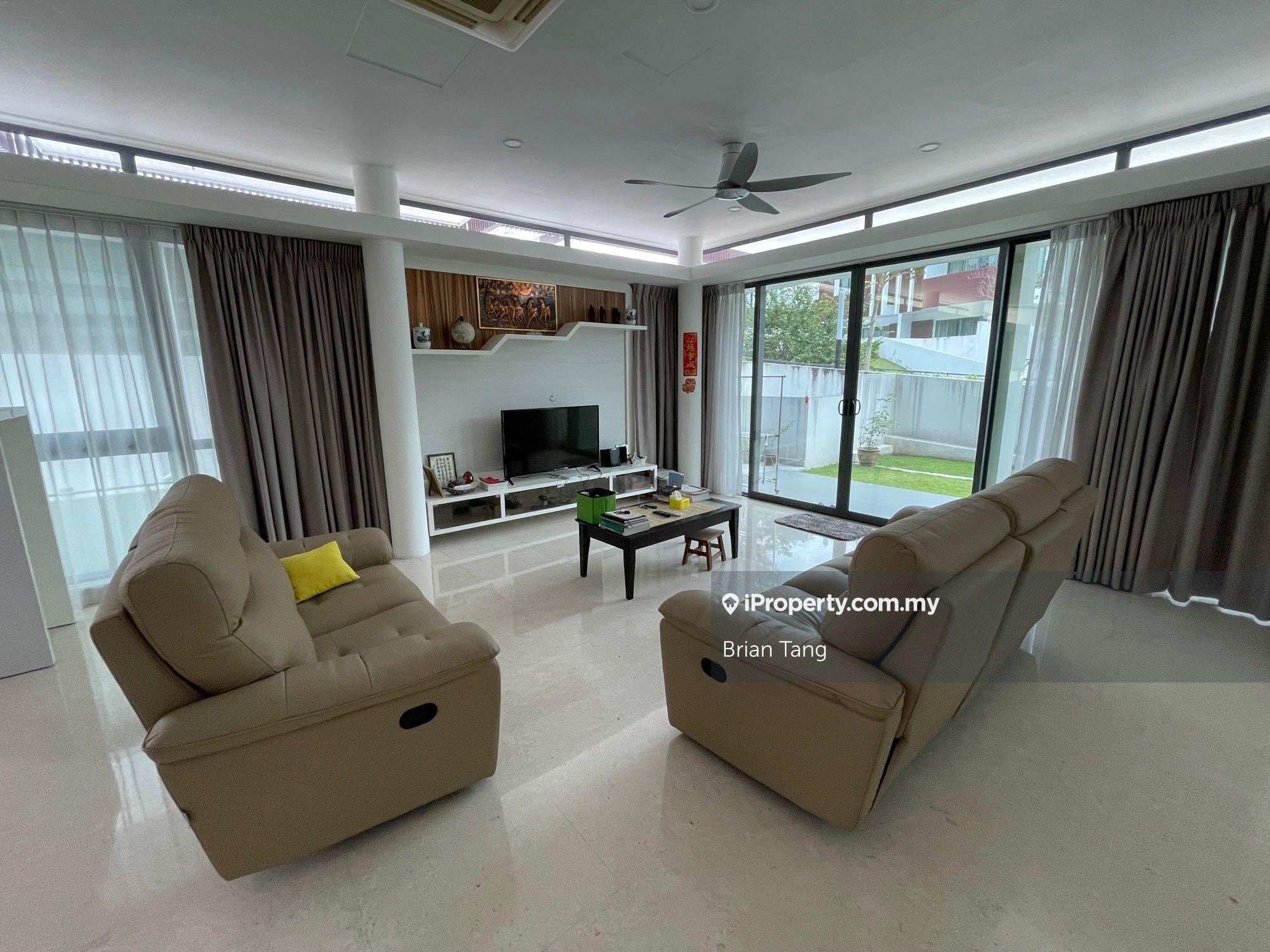 Semi-D house for Sale