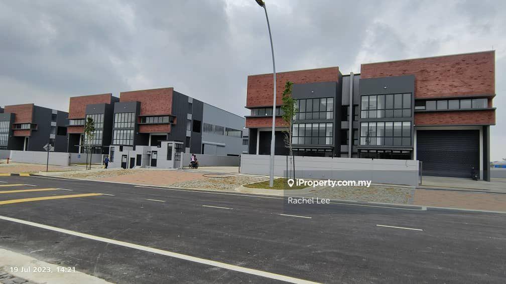 3 Storey Semi-D Elmina Business Park at Sungai Buloh,Shah Alam
