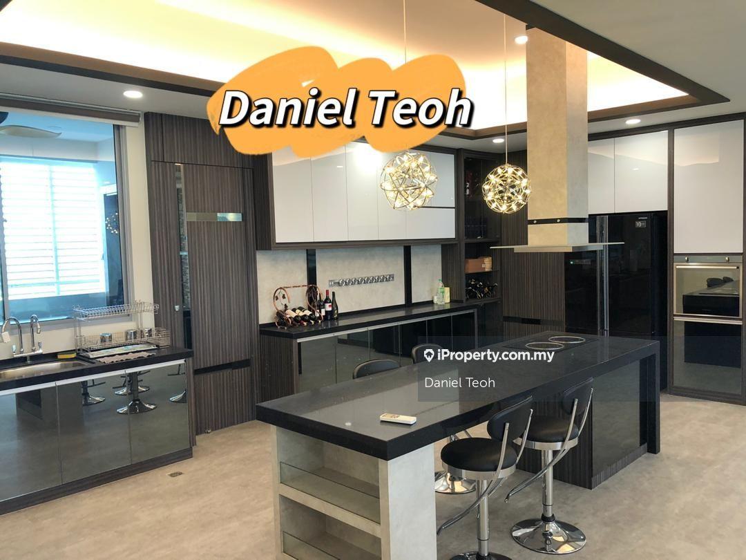 Seaview Beachfront Infinity condominium at Tanjung Bungah Penang