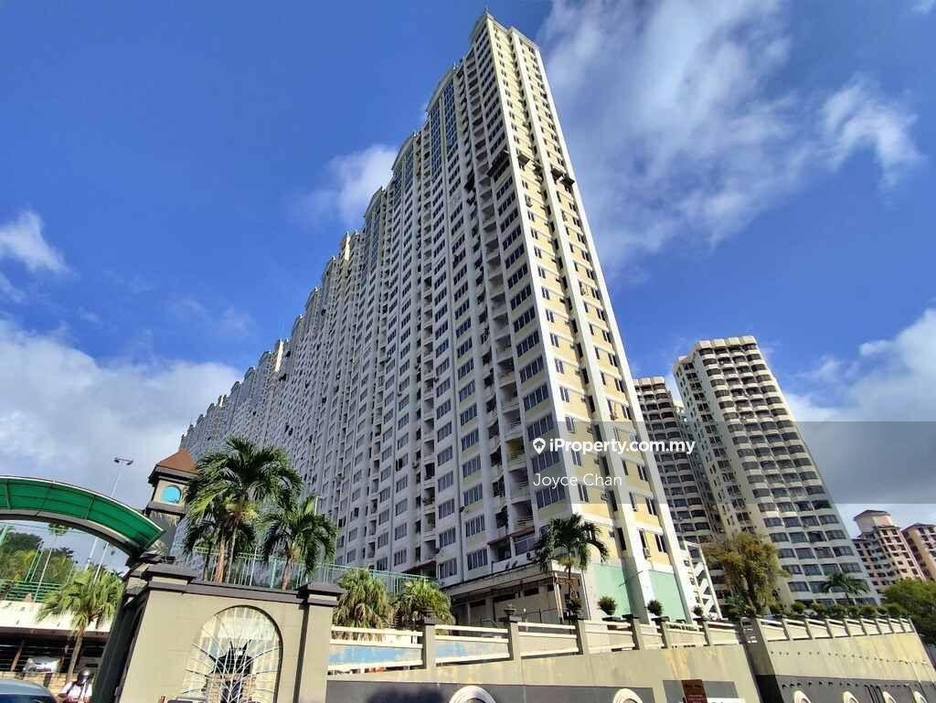 Freehold N-Park Condominium, Penang