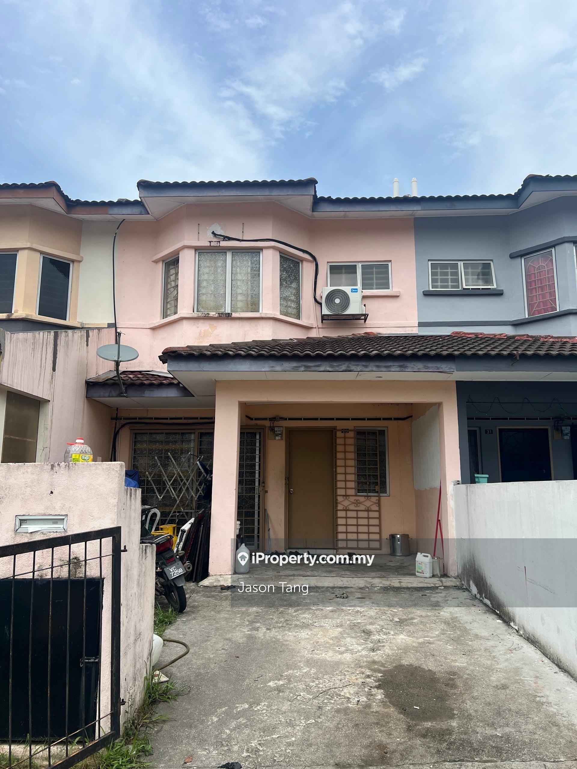 Puncak Jalil Puj 1 Double Storey House for Sale