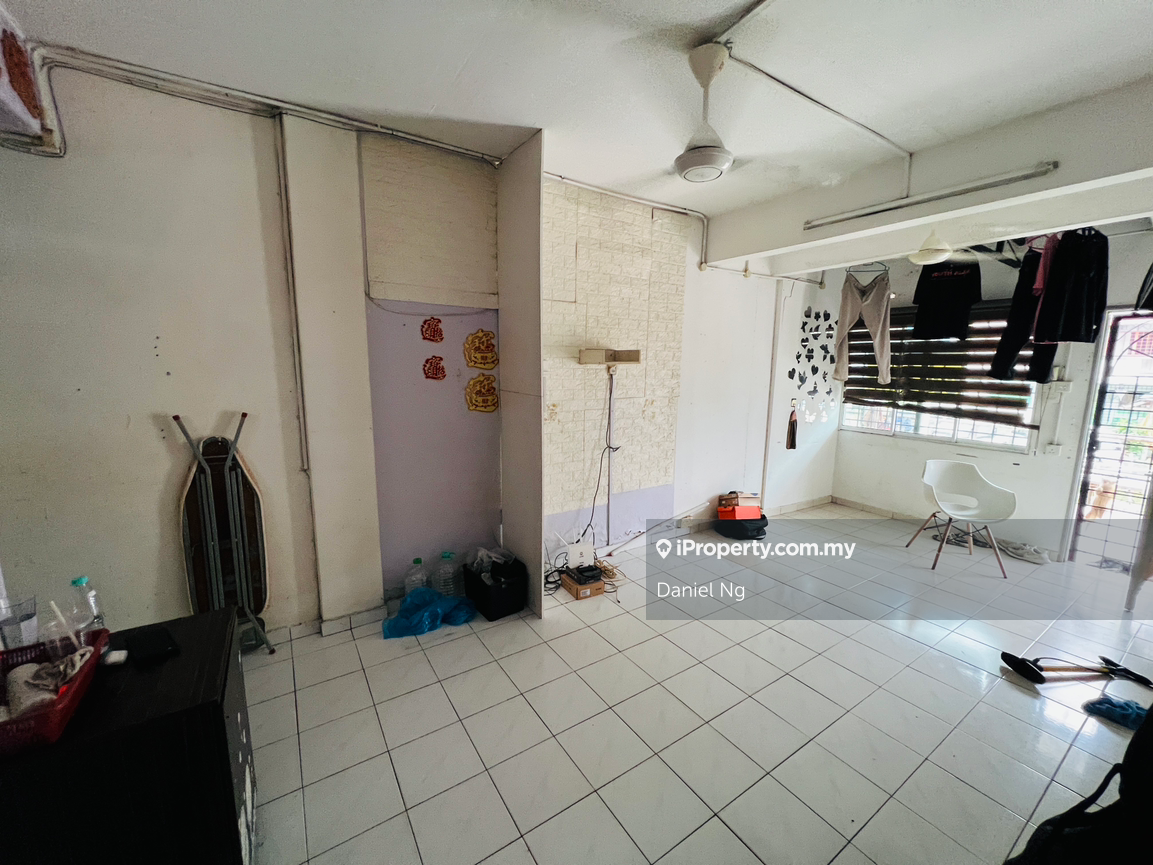 G Floor Taman Cheras Mas Flat For Rent