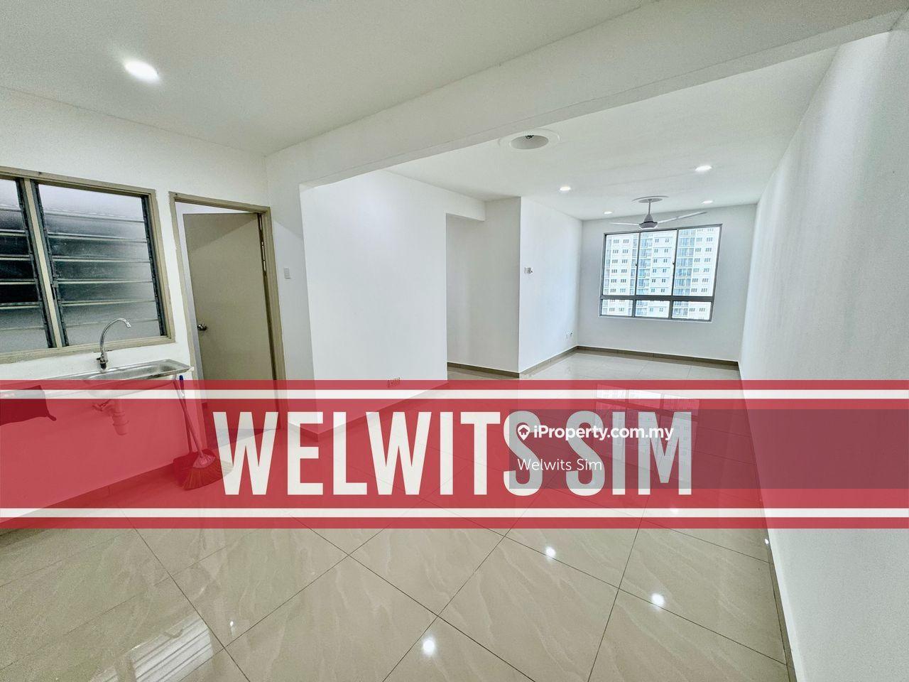 High Floor l Well Renovated l Convenient Living Area