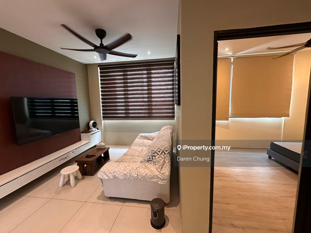 Royal Richmond 2bedroom unit for sale