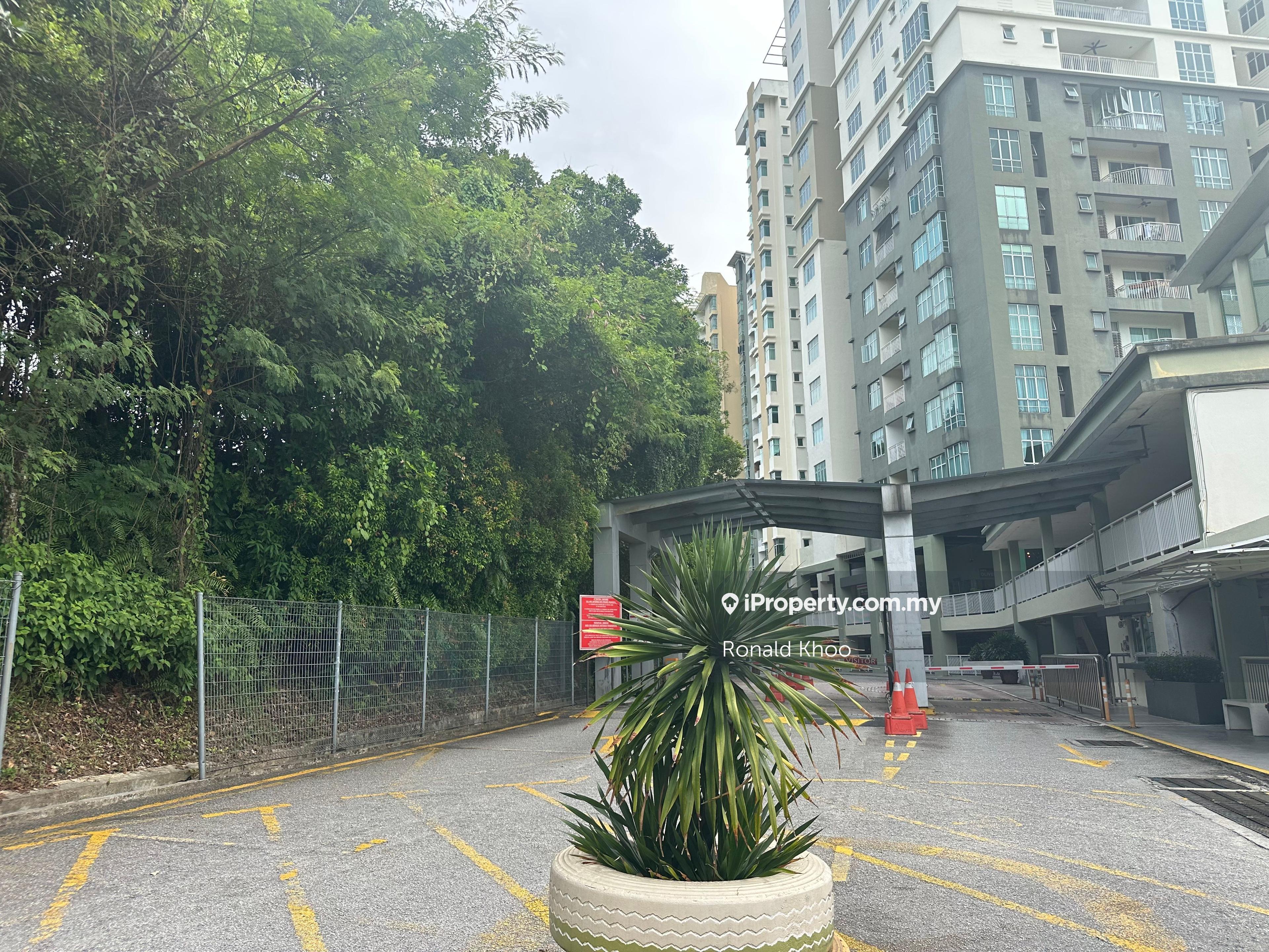 Subang olives 4 rooms  dual keys 