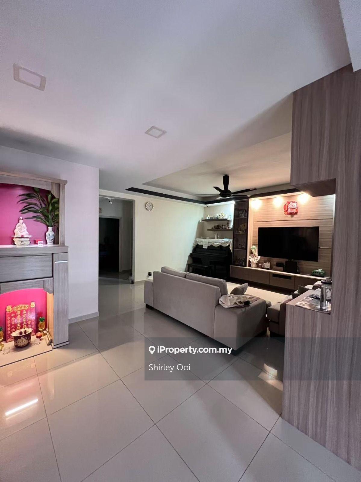 2-storey extended house at puchong utama pu1, gated guarded