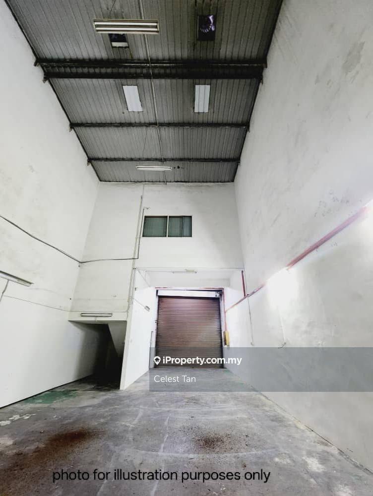 Mount Austin 1.5 Storey Terrace Factory 24x130