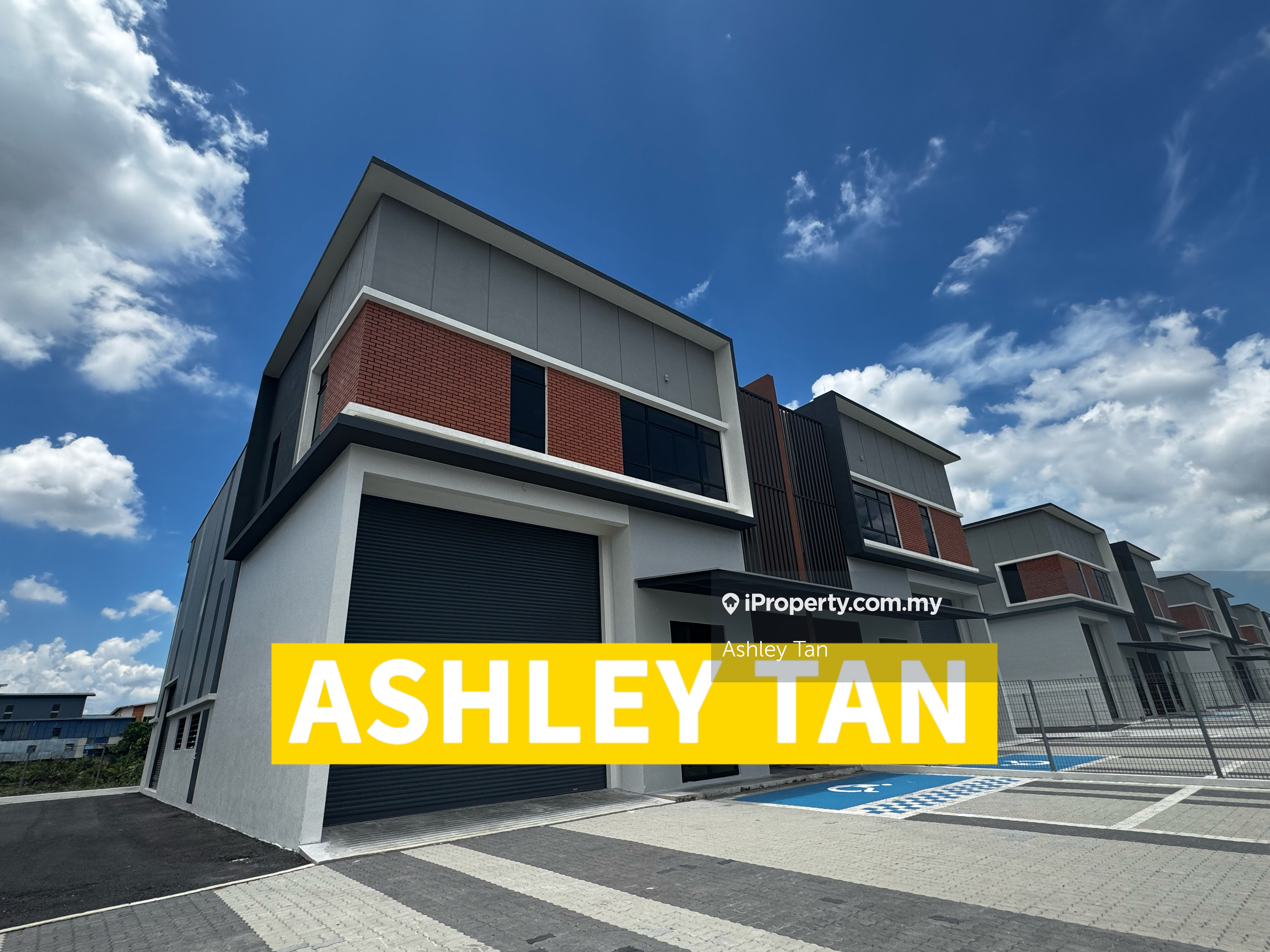 Ccc Ready New 1.5sty Semi-D Factory Warehouse Iks Bukit Minyak