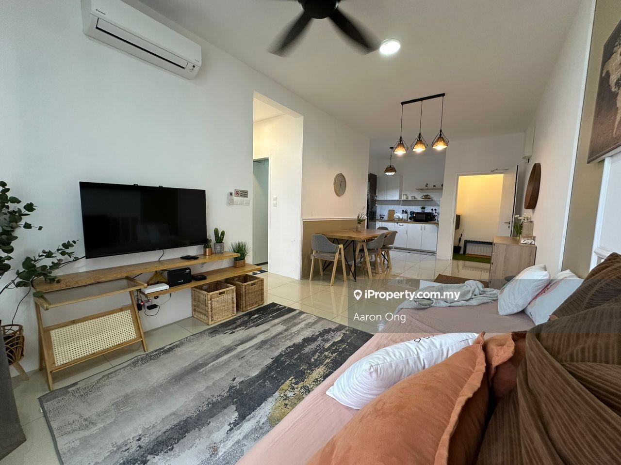 Vista sentul, 2r2b, 689sf, renovated, f/furnished, sentul