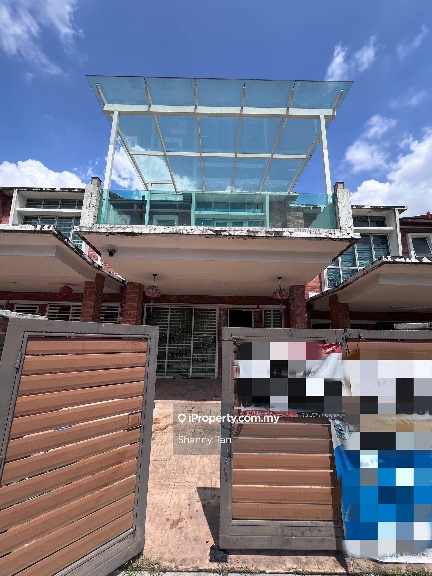 2 Storey House, Fully Renovated