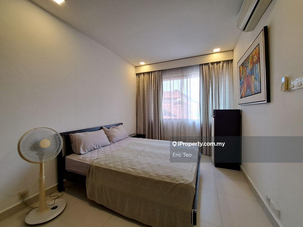 Mid rise block Renovated Fully furnished