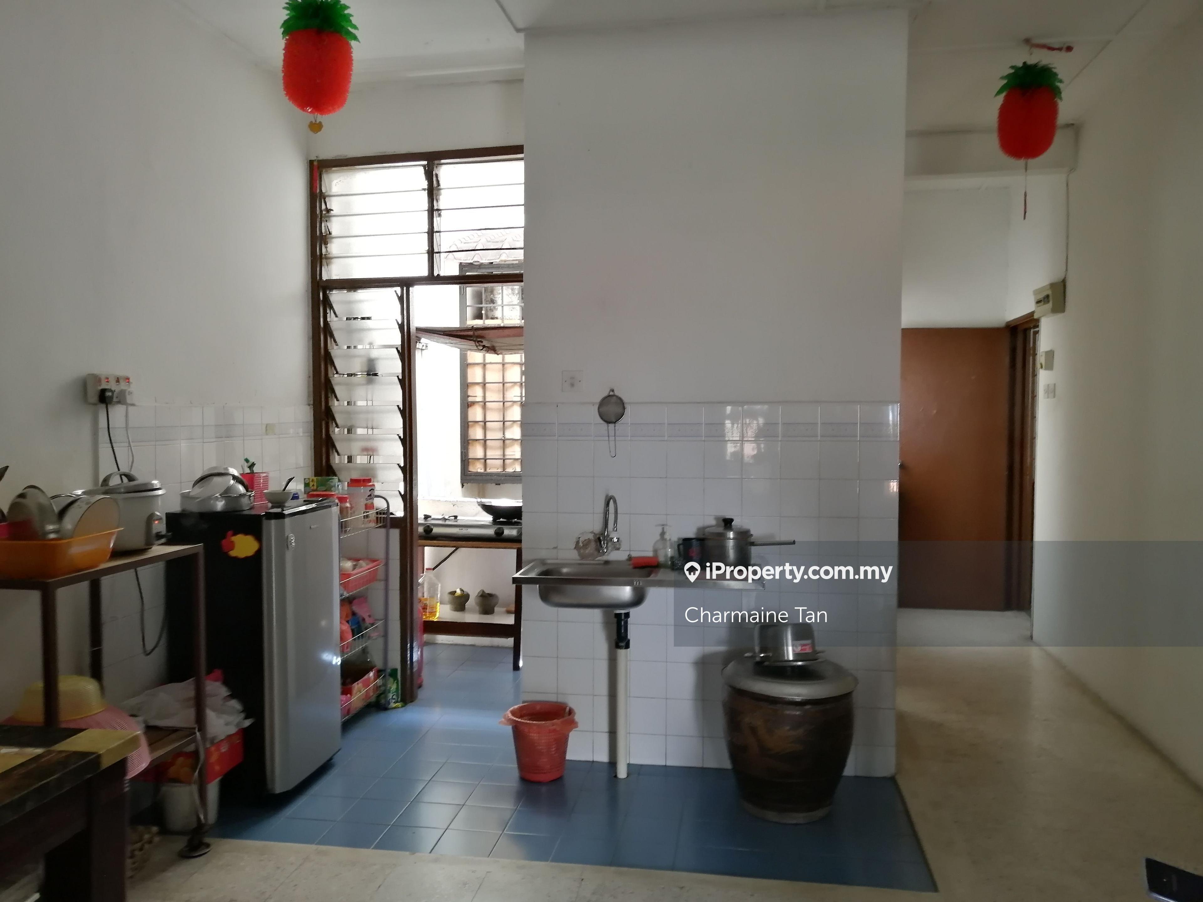 Cheras Tmn Desa walk up shop apartment near Alam Damai Damai Perdana 