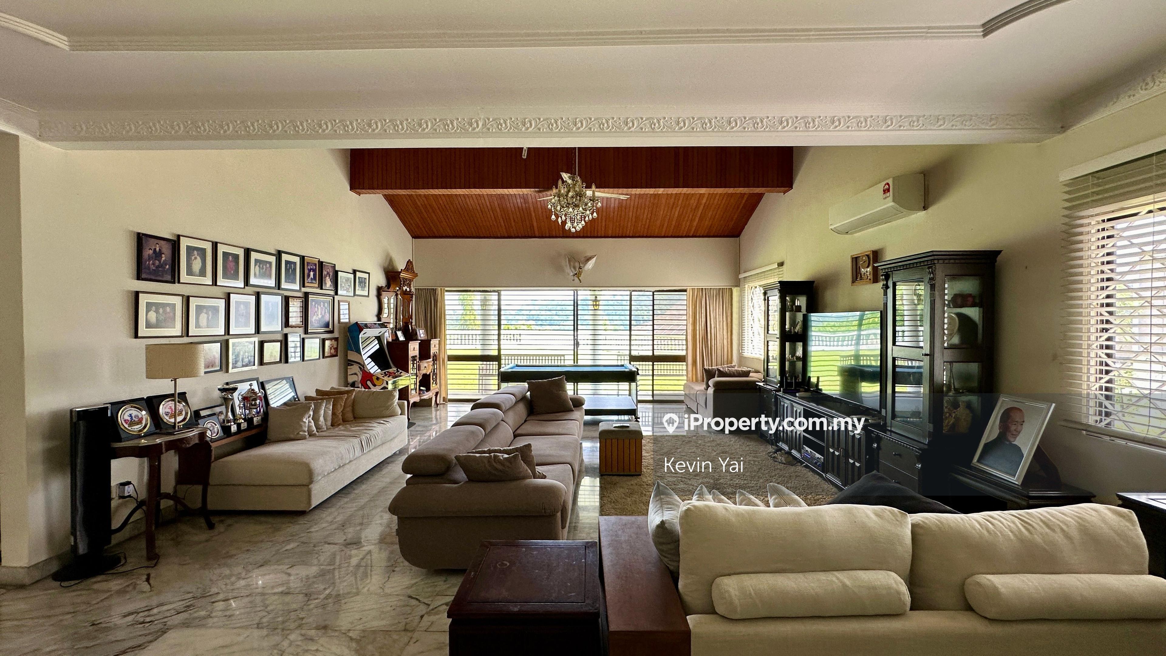 Gardens and greenery Bungalow