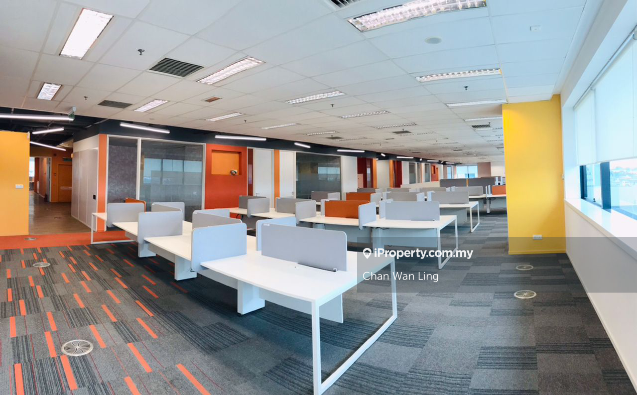 Fully furnished Office