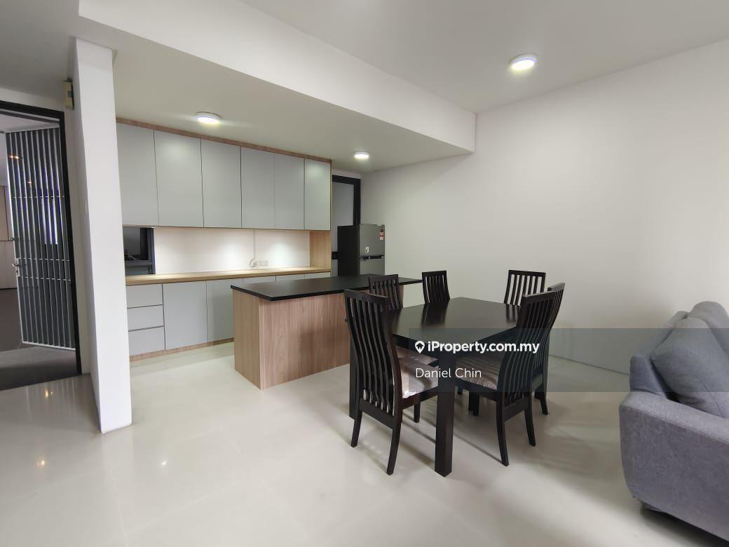 Fully furnished / Actual unit / 2 parking bays