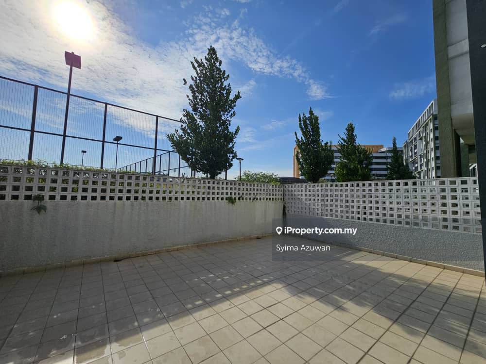 Radia 1 bedroom unit with huge yard for rent