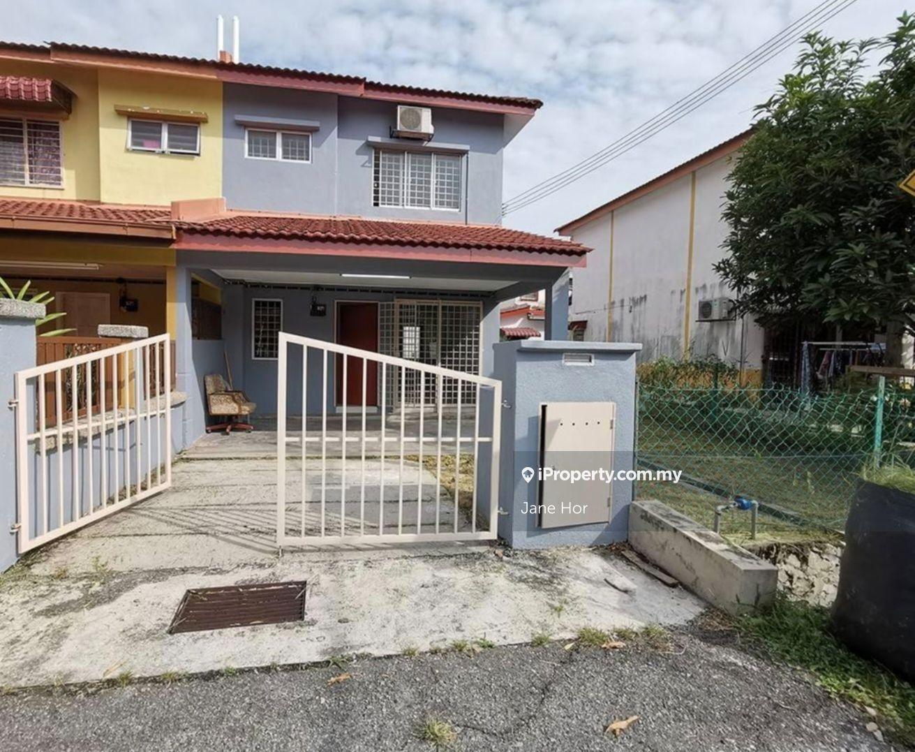 Taman Puncak Jalil Jalan Puj 2 Puj 5 @ 2 sty terrace End lot