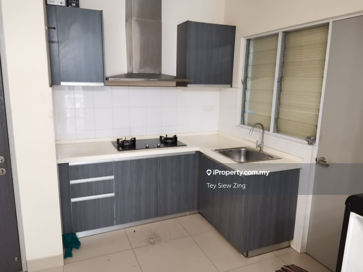K- Boulevard, Koi Tropika Condo for Sale