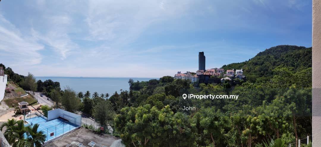 Moonlight Bay Seaview condo Batu Ferringhi Penang 