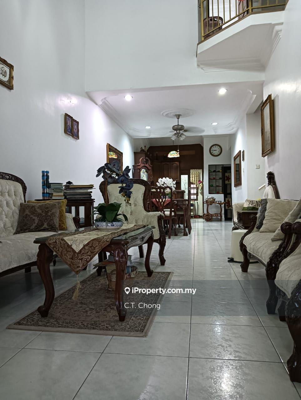 Taman Pelangi Indah 1.5 Storey Terrace House