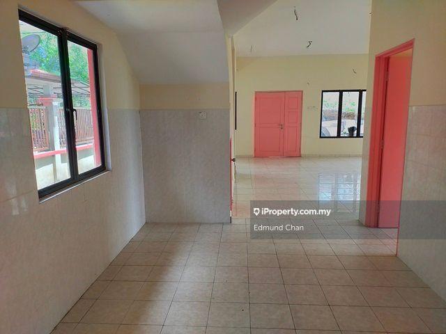 Taman Mutiara Indah, Puchong, 2 storey Cluster Semi D brand new