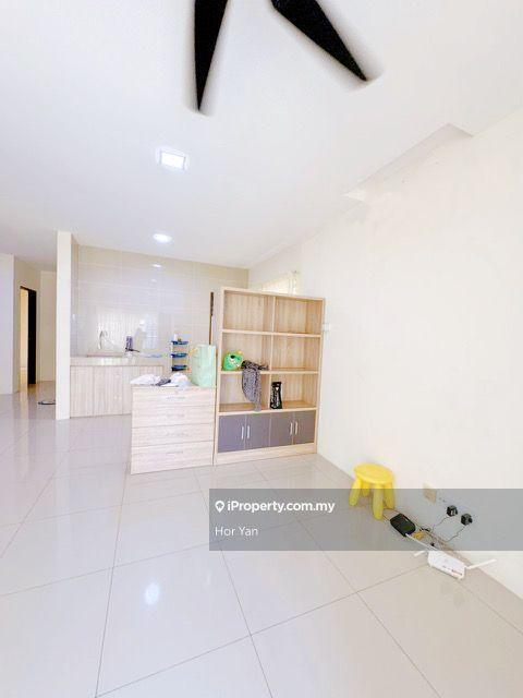 Vista Hill Apartment, Mahkota Cheras, walk up apartment,partly furnish