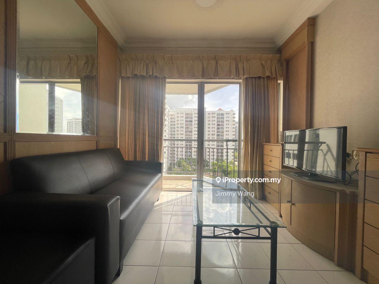 Villa Emas fully furnished fully renovated unit for rent rare in marke