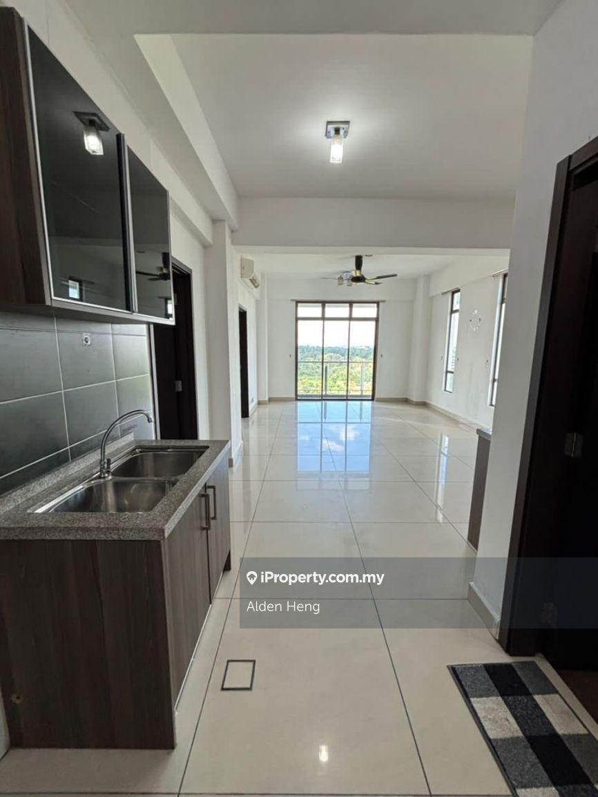 D inspire - Nusa Bestari - 2 Bed 2 Bath - Corner Unit - Middle Floor