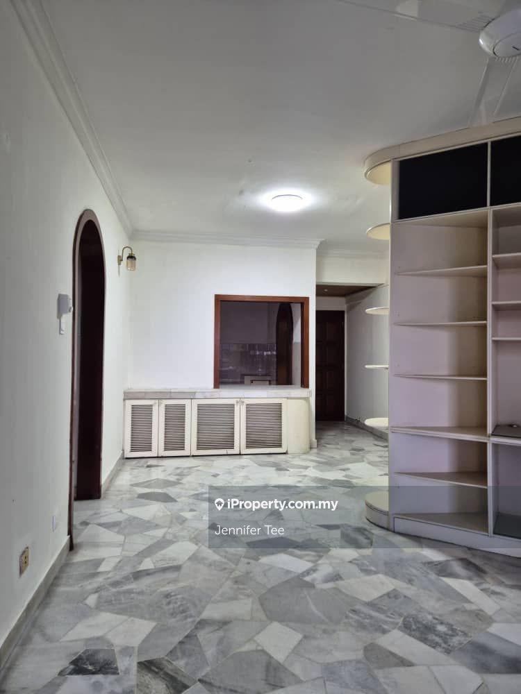 Good location within 500-m walk to KL Traders Square
